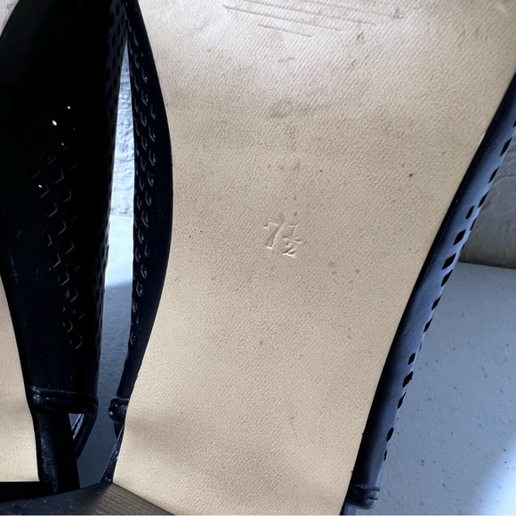 Merona Black Faux Leather Netted Peep Toe Block Heels Size 7.5 - Picture 9 of 11